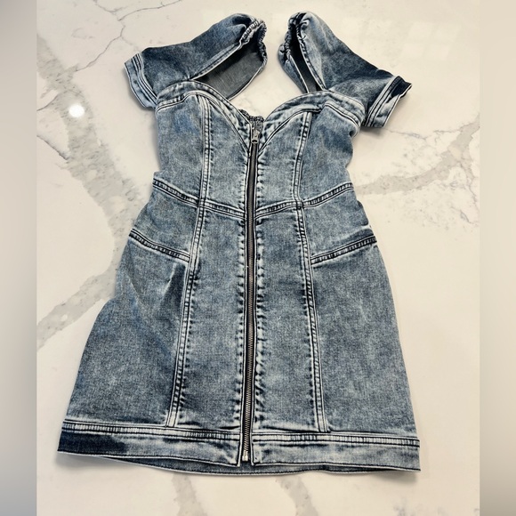 Denim dress - Picture 3 of 4